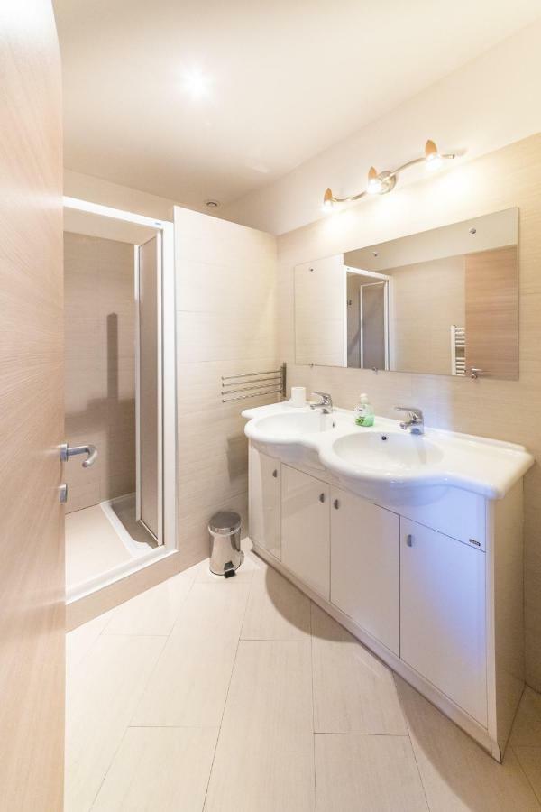 Annecy-Pavillon Apartment Дюeн Екстериор снимка
